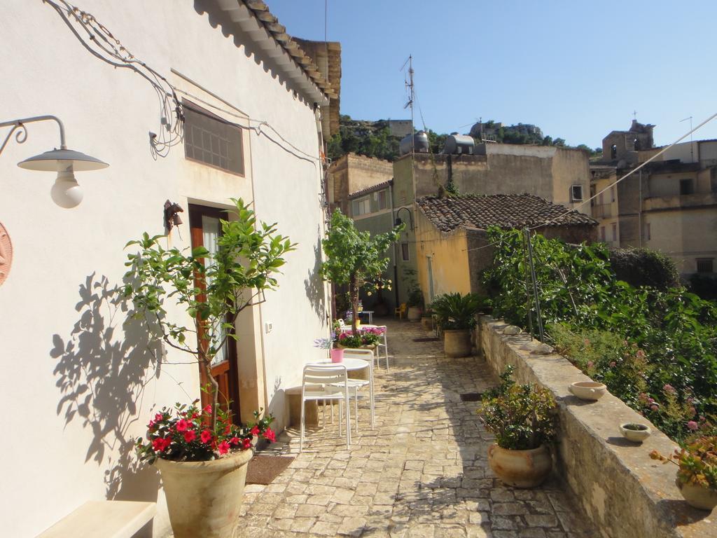 Le Dimore Dei Venti Apartment Ragusa Room photo