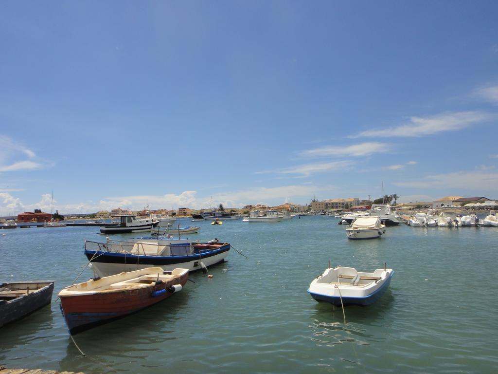 Le Dimore Dei Venti Apartment Ragusa Exterior photo